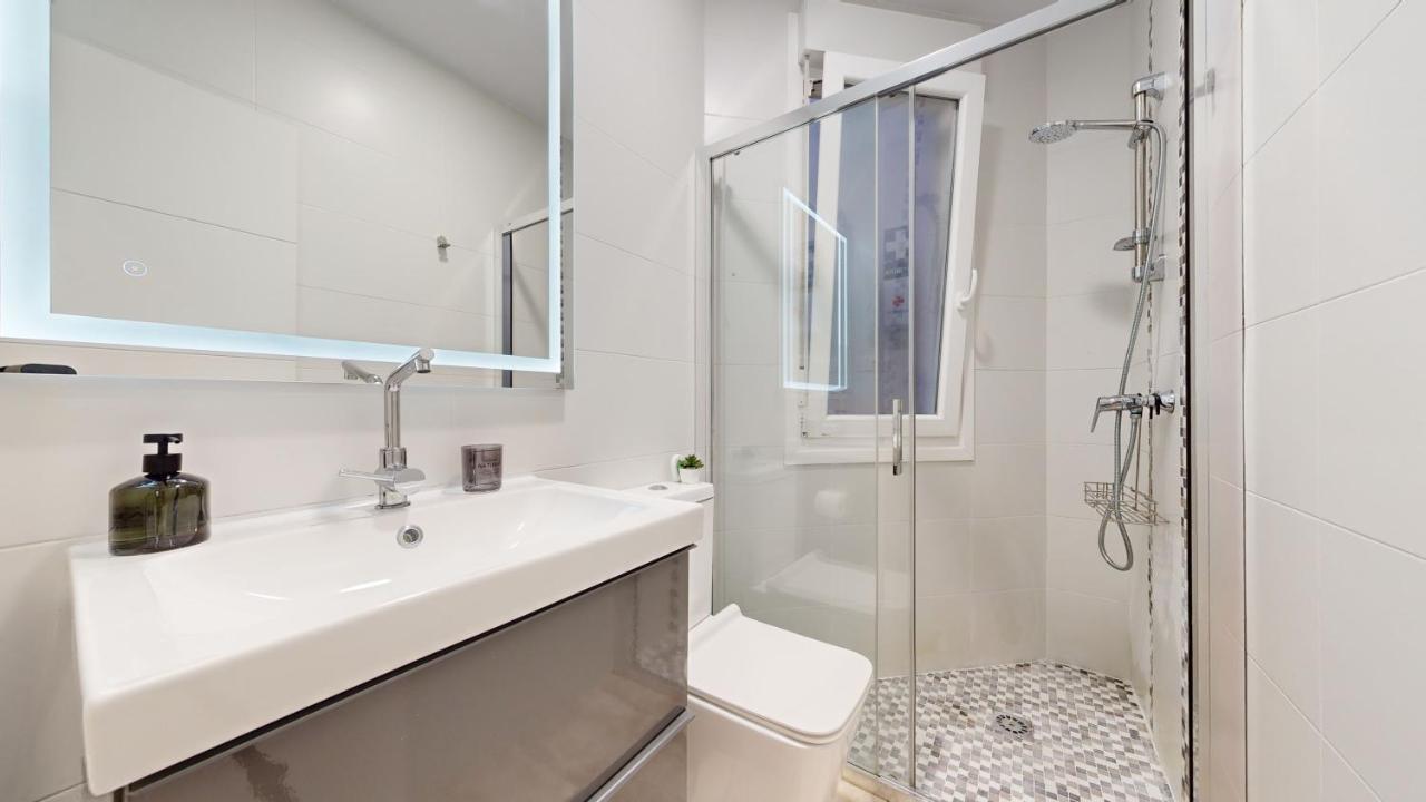 Viana Vivienda Turistica Moderna Y Reformada Con Wifi Leilighet Bilbao Eksteriør bilde